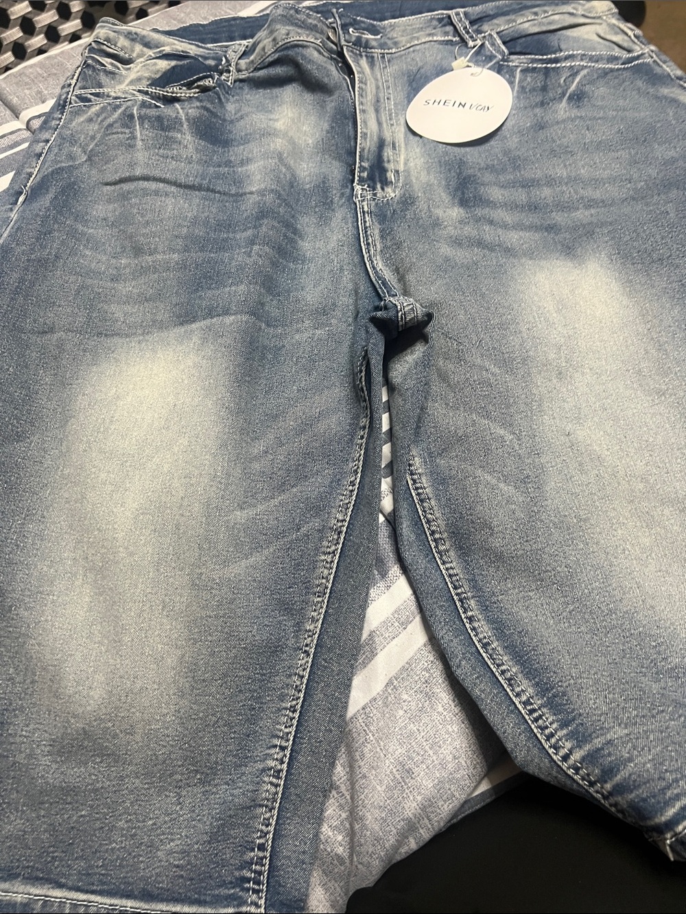 SHEIN Light Blue Washed Slim Straight Jeans capri shorts. New.